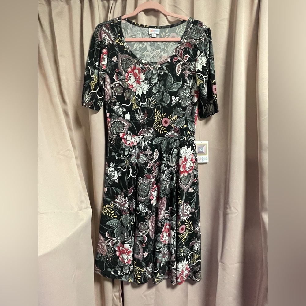Lularoe Floral & Paisley “Nicole” Midi Dress 👗